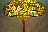 Lamp of the Week: 20″ Daffodil Turban Shade on Twisted Vine Base