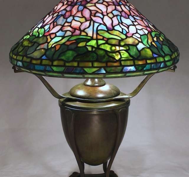 Lamp of the Week: 16″ Cyclamen