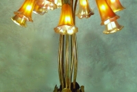 Lamp of the Week: 10 Light Lily Table Lamp