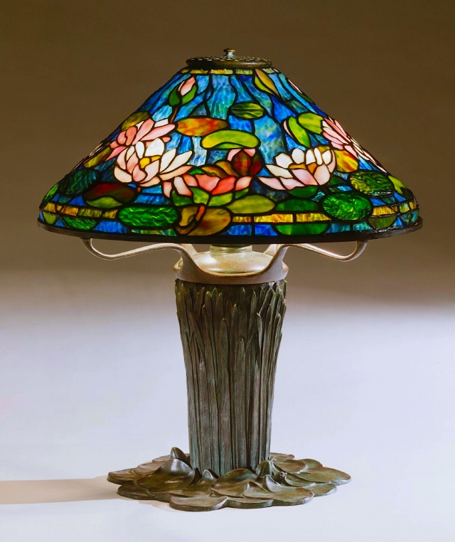 Lamp of the Week: 20″ Waterlily