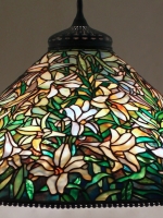 Lamp of the Week: 28″ Easter Lily