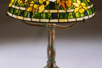 Lamp of the Week: 16″ Banded Daffodil