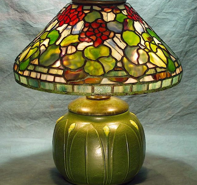 Lamp of the Week: 14″ Geranium