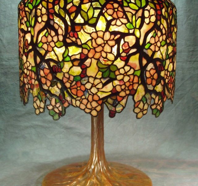 Lamp of the Week: 18″ Apple Blossom