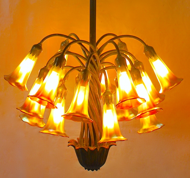 18 Light Lily Chandelier