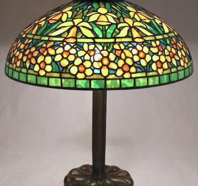 Lamp of the Week: 20″ Jonquil Daffodil