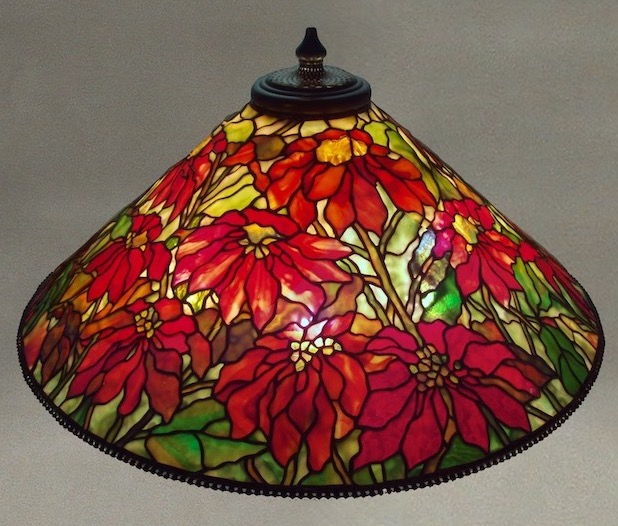 Lamp of the Week: 28″ Poinsettia
