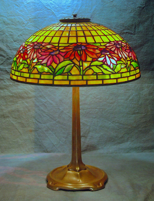 Bonus Lamp of the Week – 16″ Poinsettia